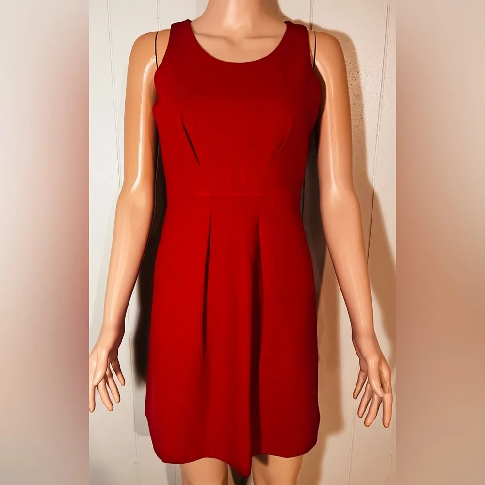 LOFT- Red Sleeveless Dress- Pleated Front - Size:4P - Picture 2 of 4
